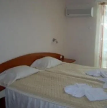 Africana Otel 3*